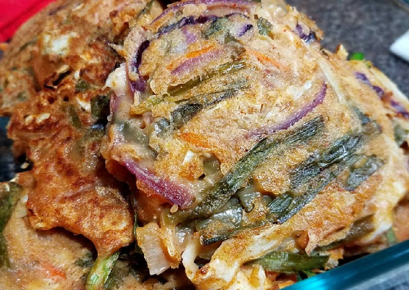 Vegetable kimchi pancakes with yeast