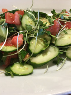 A picture of Green salad.