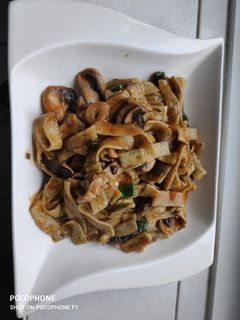Pilzpfanne mit Nudeln Rezepthauptbild