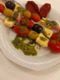 Pinchos  de Tomate Cherry, Queso y Aceitunas