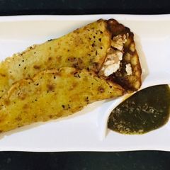 Stuffed besan chilla A picture of Stuffed besan chilla.