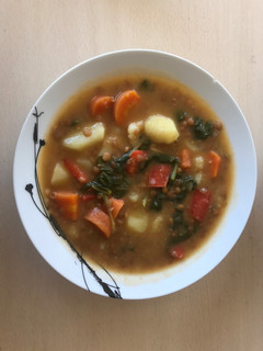 Una foto de Lentejas veganas exprés