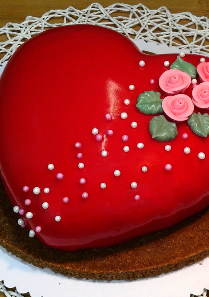 Una foto de Tarta especial San Valentín 2020, sin horno