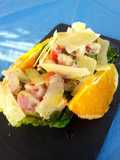 Ensalada templada de cogollos de lechuga y parmesano