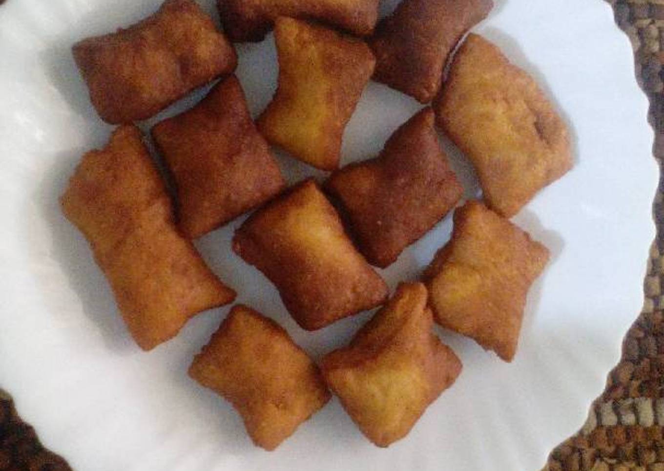 Mdalasinin & Iliki mandazi