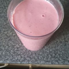 A picture of Summer Fruit and Apple Smoothie.