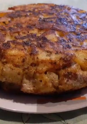 Una foto de Tortilla de papa rellena de Jamón y Queso!!