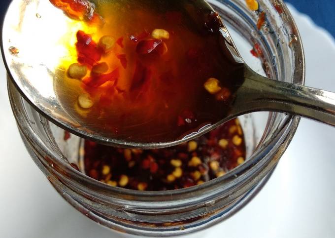Thai Honey Chilli Sauce Recipe By Nesibha Fernando Cookpad