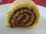 Une photo de gâteau roulé