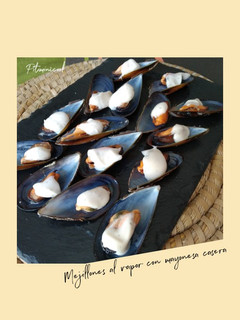 Una foto de Mejillones al vapor con mayonesa