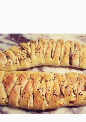 A picture of Chicken tandoori Bread.