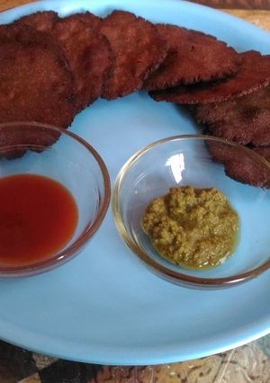 A picture of Jaggery puri.