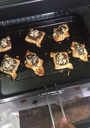 Foto resep Beef and Choco Banana Pastry