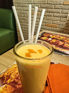 A picture of Mango Dry Fruits Lassi.