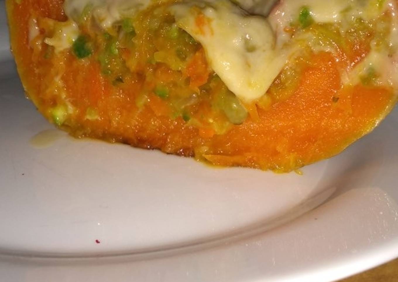 Calabaza rellena de verduras