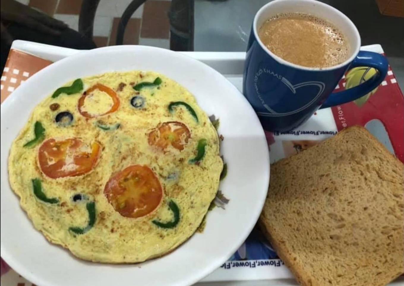 Pizza omelet