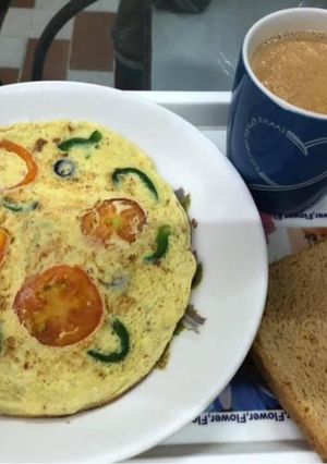 A picture of Pizza omelet.