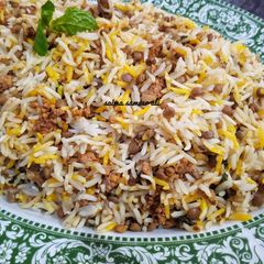 A picture of Qeema masoor pulao.