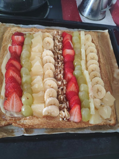 Una foto de Tarta de frutas con crema pastelera