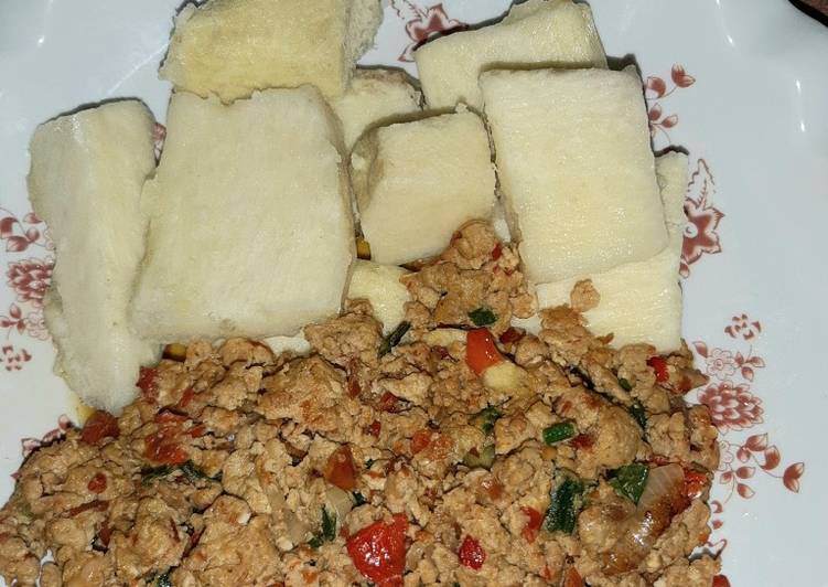 Recipe of Award-winning Boiled yam with egg