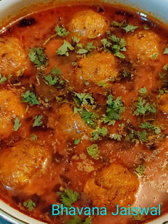 कच्चे केले के कोफ्ते (Raw Banana Kofta Recipe In Hindi) रेसिपी मुख्य फोटो