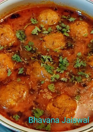 कच्चे केले के कोफ्ते (Raw Banana Kofta Recipe In Hindi) रेसिपी मुख्य फोटो