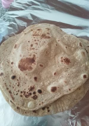 A picture of Simple ghur ki roti.