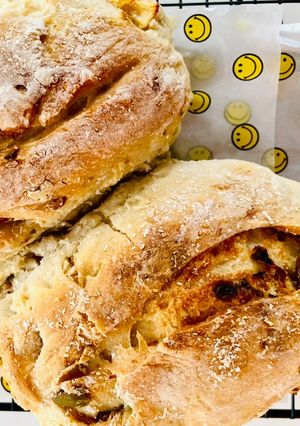 รูปของ หนมปังช่างเป็นสับปะรด🥥มะพร้าวฝอยอัลมอนด์🥜🌰🍞🍍Artisan Bread