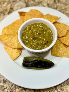 A picture of Salsa verde.