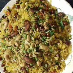 A picture of Shaahi Poha.
