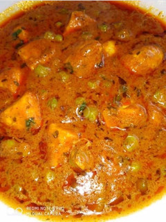 A picture of Matar paneer masala, 🍲🍲.