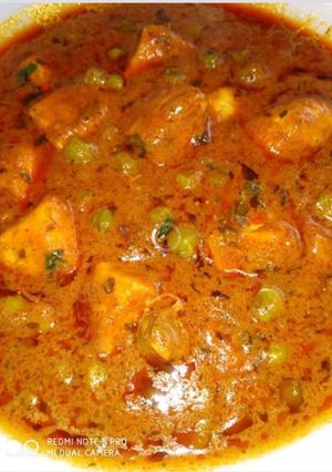 A picture of Matar paneer masala, 🍲🍲.