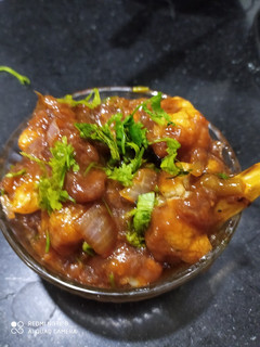 चिल्ली गोभी मंचूरियन (Chilli gobhi manchurian recipe in Hindi) रेसिपी मुख्य फोटो