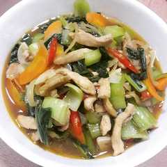 A picture of Tumis Pokcoy Ayam Filet.