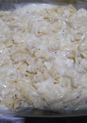 Una foto de Fideos con salsa de queso!