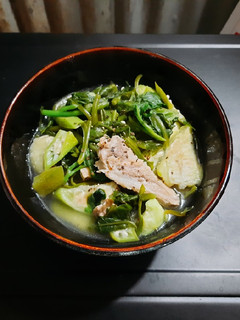 Hình của món Canh mướp mồng tơi nấu thịt heo.