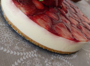 Foto principal de Tarta de queso y fresas