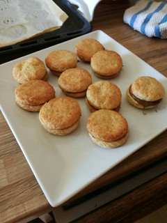 Una foto de Galletas rellenas de nutella