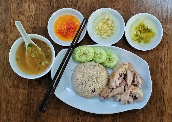 Resep Nasi Ayam Hainan Rice Cooker yang Enak Banget