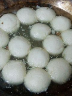 রসগোল্লা (Rasogolla recipe in Bengali) রেসিপির প্রধান ছবি