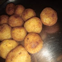 A picture of Chesse ball.