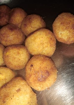 A picture of Chesse ball.
