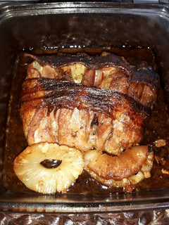 Una foto de Solomillo relleno de bacon y piña