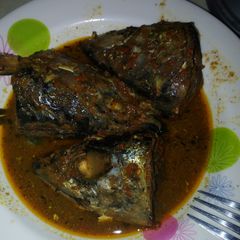 A picture of Fish head pappe soup.