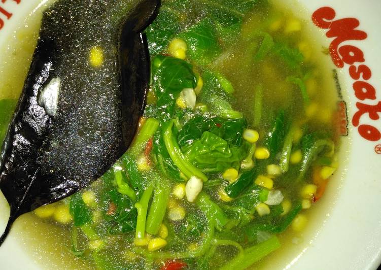 Langkah Mudah untuk Menyiapkan Sayur Bayam Bumbu tumis Lezat