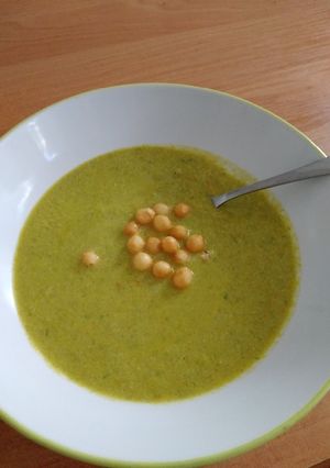 Póréhagyma krémleves recept fotója