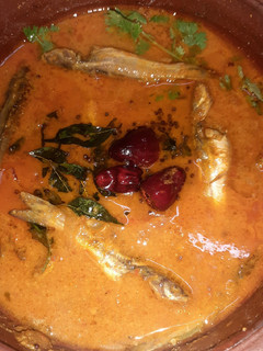 கெளுத்தி மீன் குழம்பு (Keluthi meen kulambu recipe in tamil) செய்முறை முக்கிய புகைப்படம்