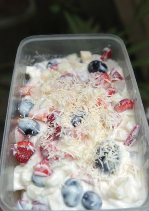 Foto resep Salad Buah Cheesy Creamy Yummy