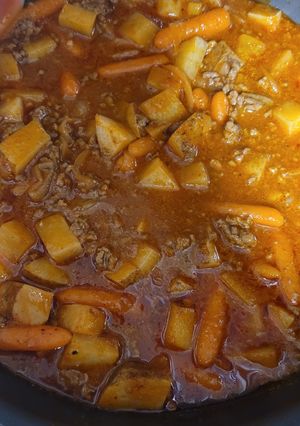 Una foto de Carne molida con papas (fácil y delicioso)