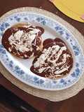 Huevos enmolados